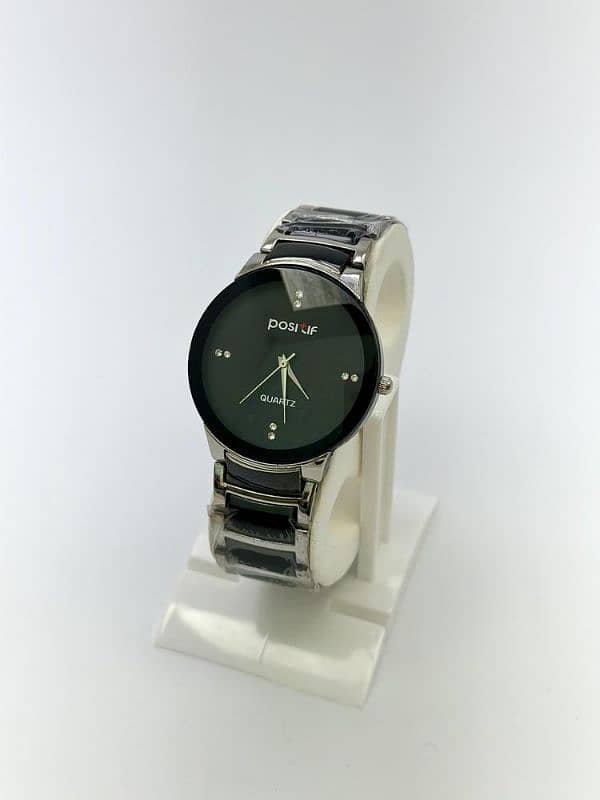 mans watch  free delivery 1