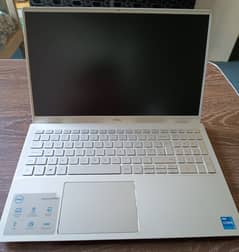 Dell Inspiron 5502 core i5 11 Generation 15.6"