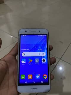 huawei Y3 with box 1.8gb ram all ok