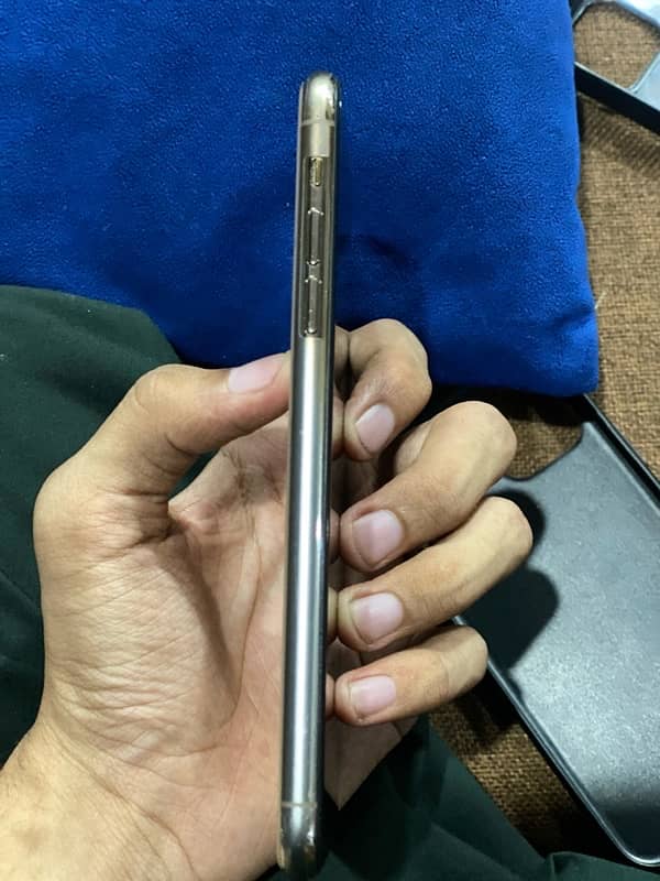 IPhone 11 Pro Max Pta approved dual physical 2