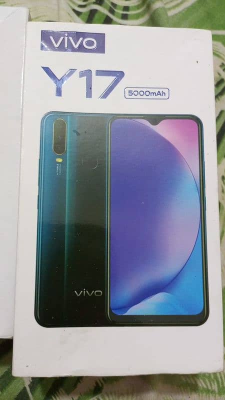 vivo y17 4