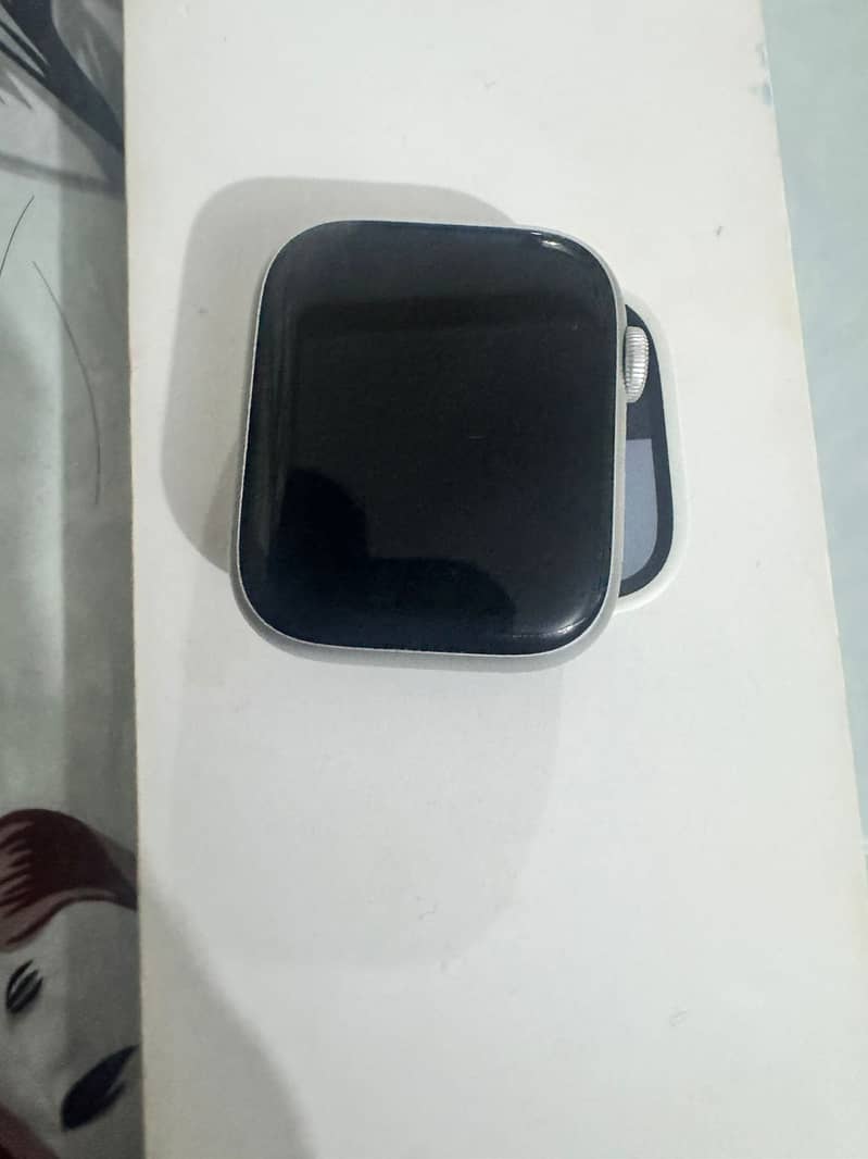 Apple 9 series smart watch 1