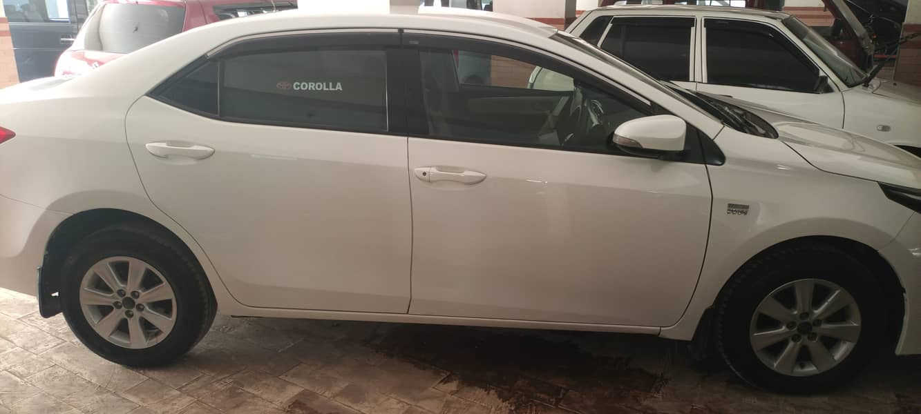 Toyota Corolla Altis 2016 Altis corolla 14