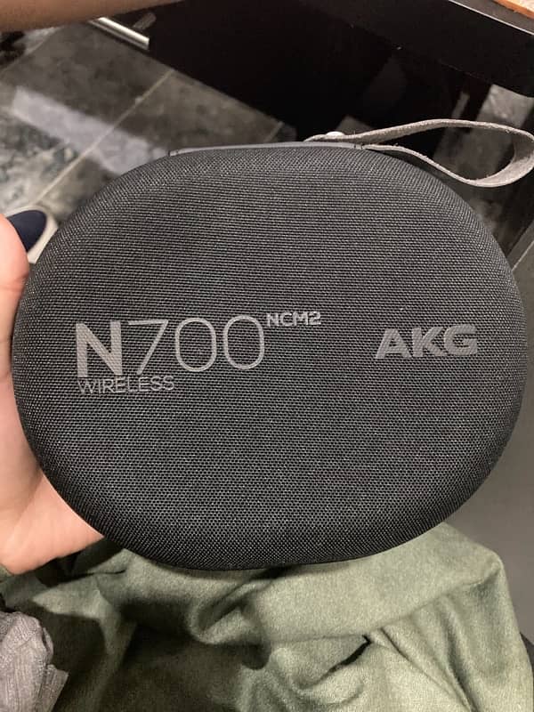 AKG Headphones N700 NCM2 0