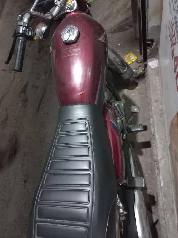 Honda 125 2023 5