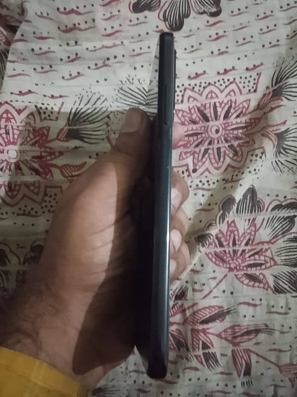 Redmi Note 11 6gb ram 128gb offishal pta parove 5