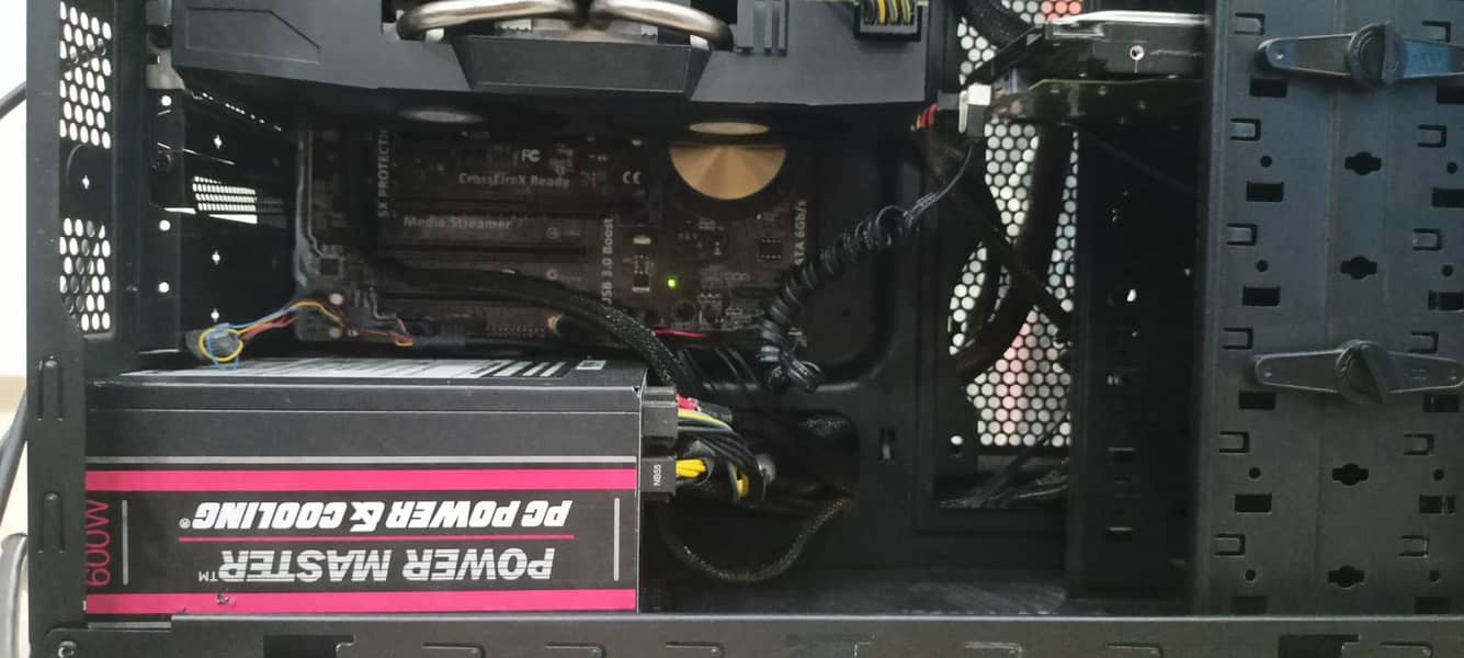 Asus H97 Core i7-4th Gen with RX 580 8GB 2