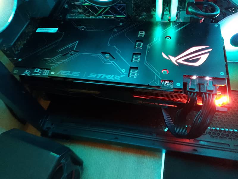 ASUS ROG STRIX RTX 2060 GAMING OC 5