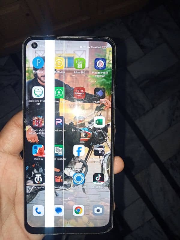 Realme 9 panel brake ha chlta bilkul okay ha 10/10 speed ha 2