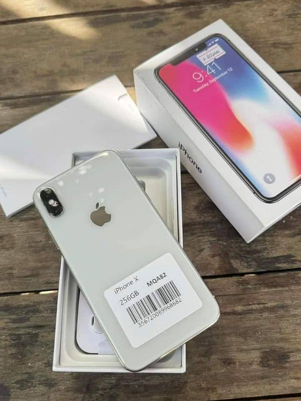 iphone x with complete box 0340=69=50=368 whatsapp number 0