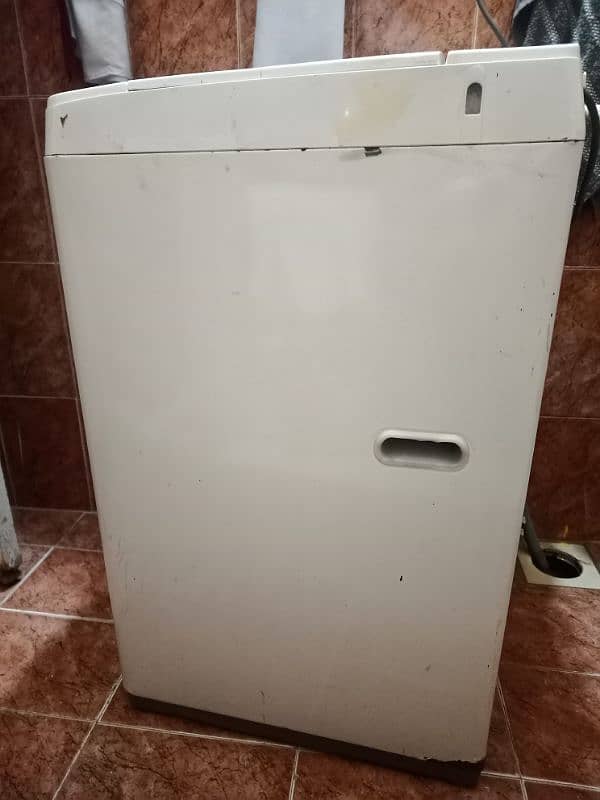 LG fully automatic washing machine 3