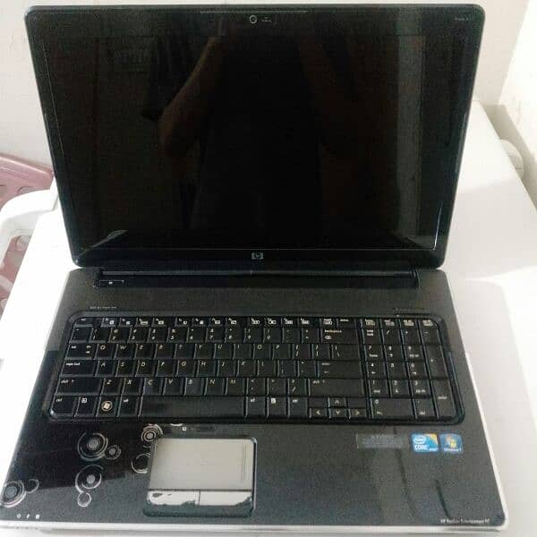 hp pavilion i7 interested person contact me 03362611838 9