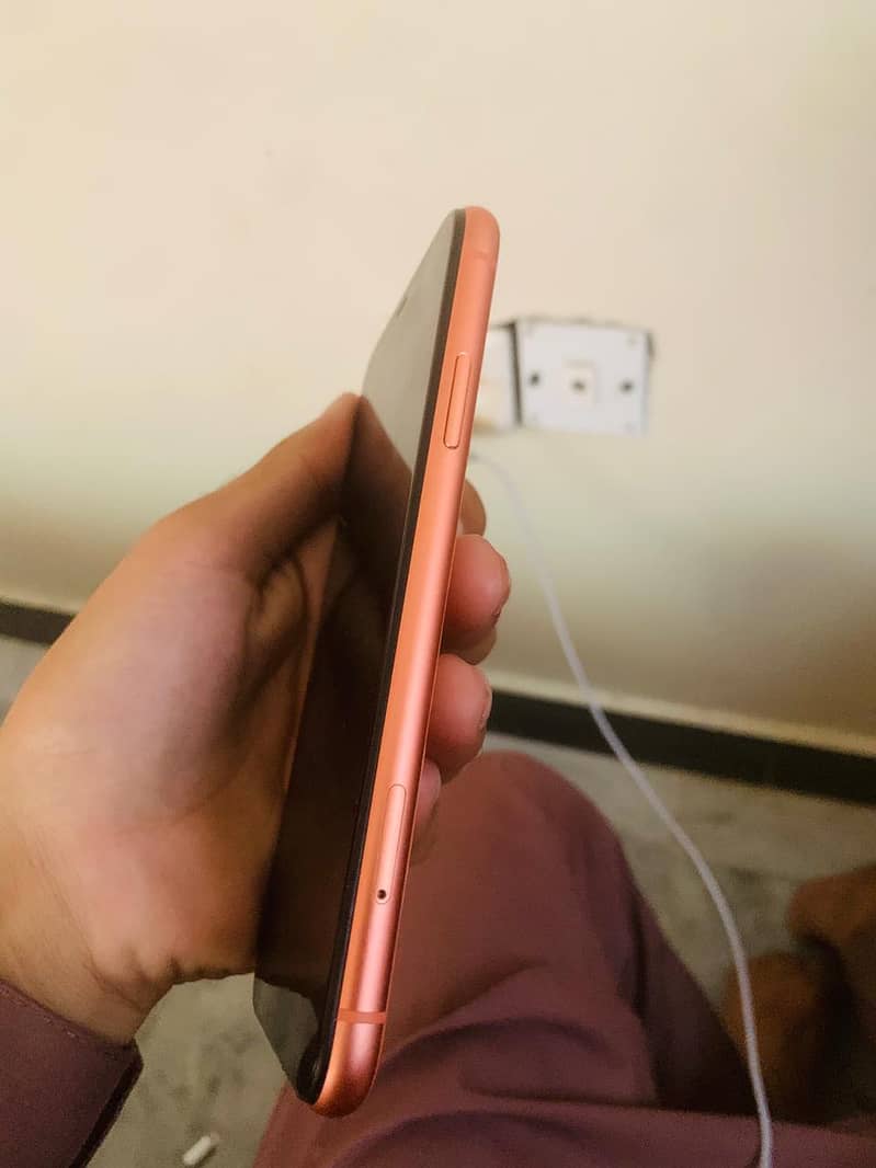 iphone xr 2