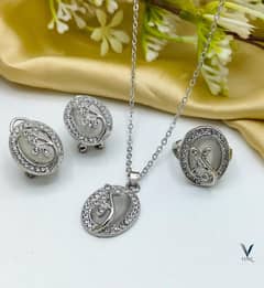 Fancy China Marble stone locket Set with Ring