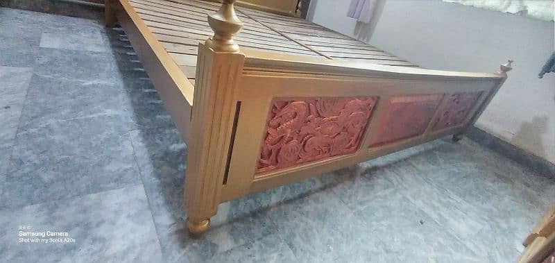 wood bed set in very good condition 8