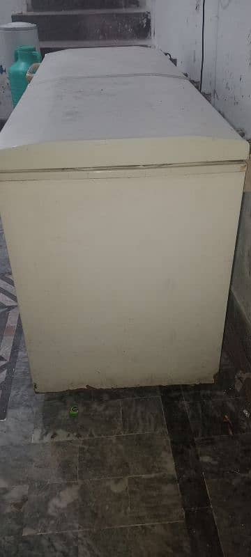 Wave full size freezer 0