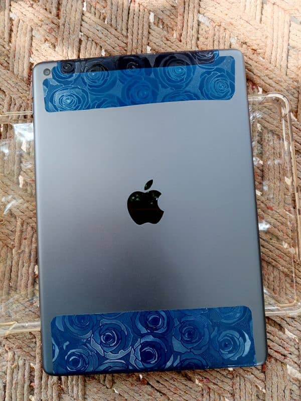 Ipad 9th genration 256GB 10 by 10 condtion 5