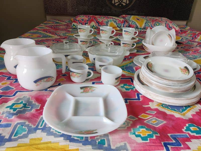 Dinner set 1