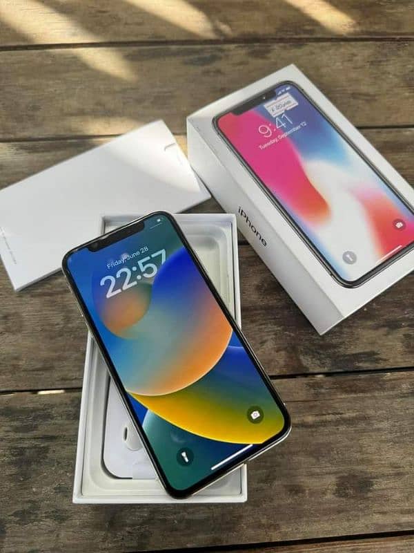 iphone x with complete box 0340=69=50=368 whatsapp number 1