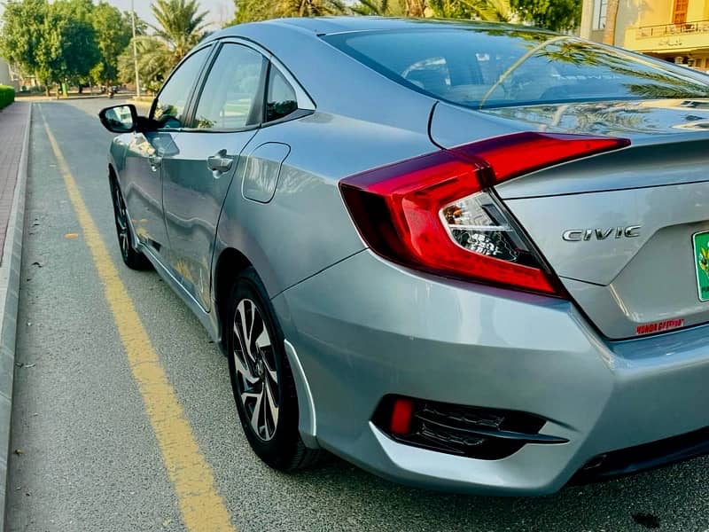 Honda Civic Oriel 2018 2