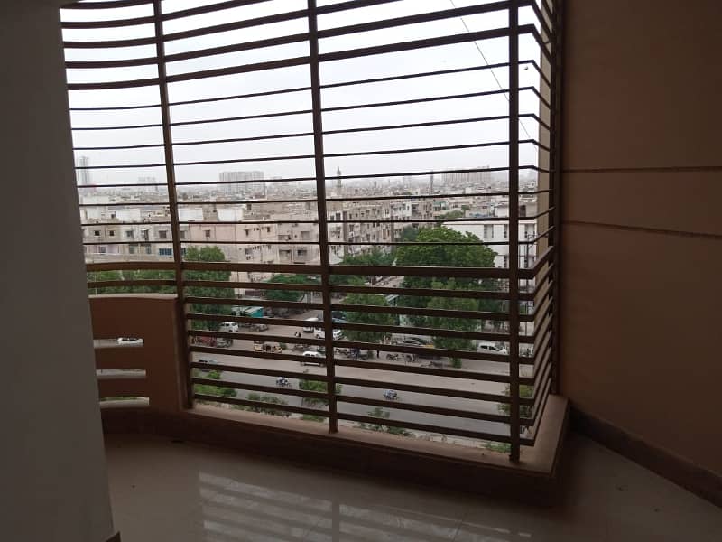 3 Beds d/d Beautiful flat available for sale in Federal B Area Block 10 Shahra e Pakistan 1