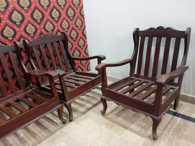 5 Seater Pure Sheesham Wood Sofa Set in Good Condition 4