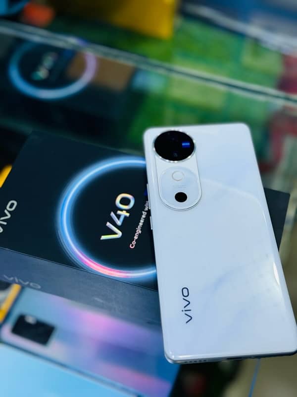 vivo V40 just Boxx open 03410706758 2