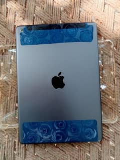 IPAD 9th genration 256 gb 10 by 10 condtion