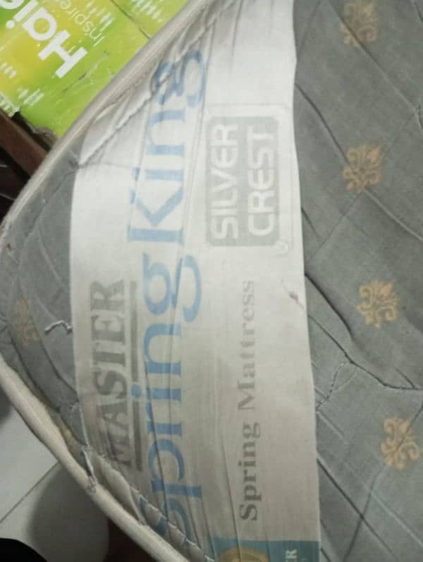 King size master spring mattress 0