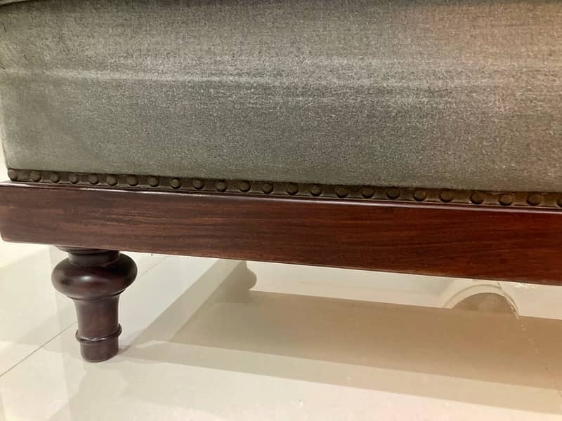 bed ottoman bench 2