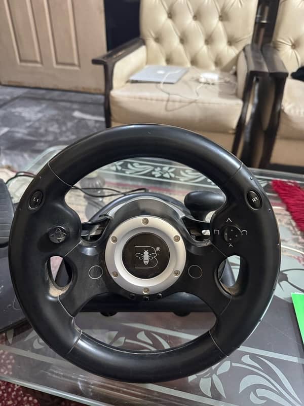 Steering wheel with pedals 4