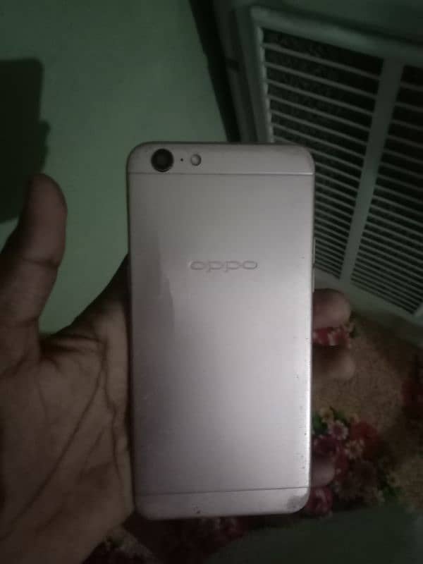 Oppo A57 7