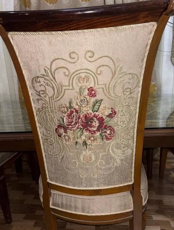 6 Chairs Embroidered Dining Table 4