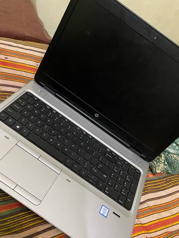 Elite book hp core i5 6 gen with 2 gb graphic card 1