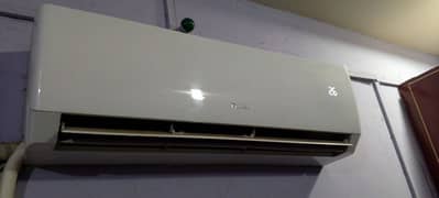 Gree 1.5 TON inverter ac