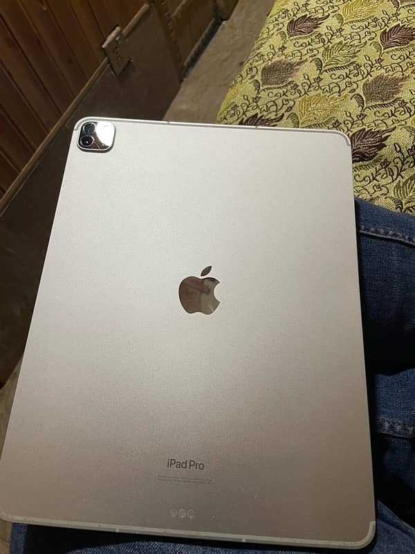 IPAD M2 (256 GB) 12.9 INHC 3