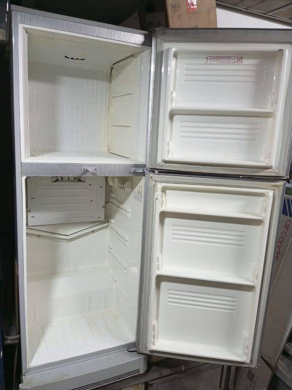 PEL Refrigerator 2