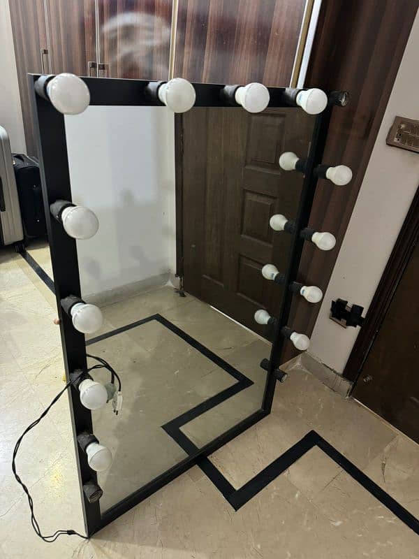 Light Salon Mirror 2