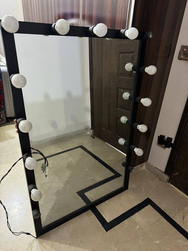 Light Salon Mirror 3