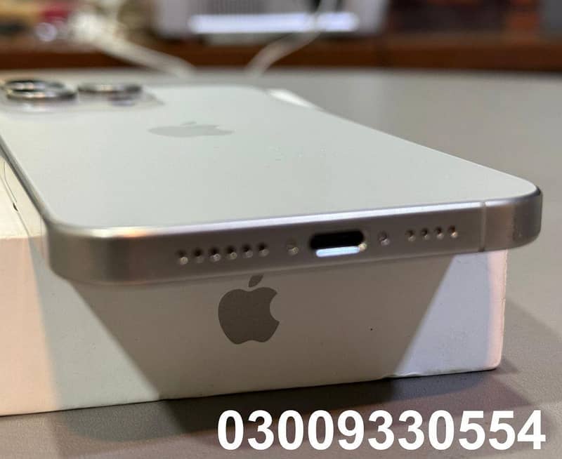 Iphone 15 Pro Max 256 GB LLA Version 10