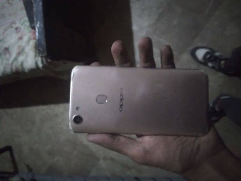 oppo f5 4