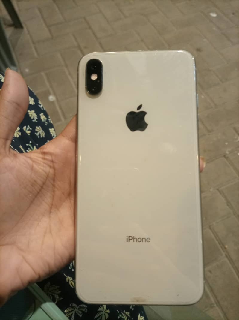 I phone xs max 256 gb lla variant silver 2