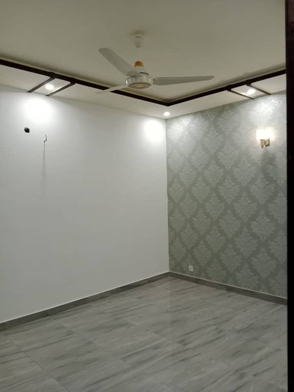 14 Marla Lavish Bungalow for Rent in State Life | Grab Now 8