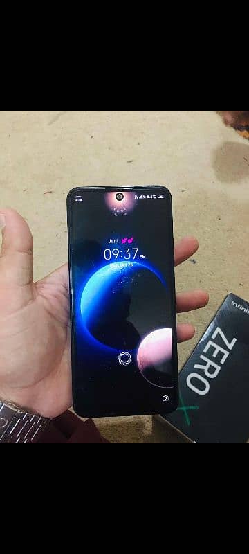 infinix zero x pro 8.128 3