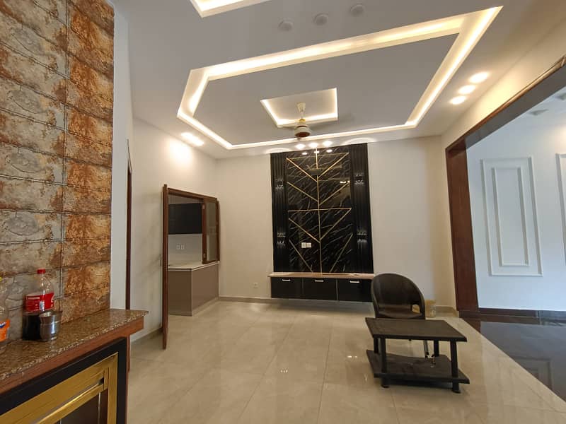 5 Marla Brand New Spanish Beautiful Luxury House For SALE In Johar Town Phase-2 Very Super Hot Ideal Location Walking Distance To Emporium Mall or Lahore Expo Center 4