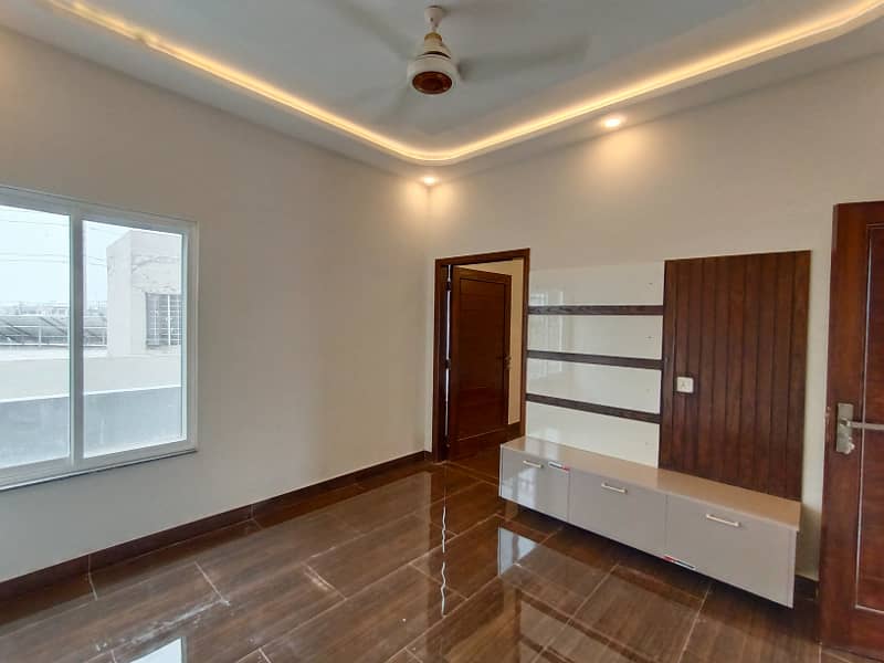 5 Marla Brand New Spanish Beautiful Luxury House For SALE In Johar Town Phase-2 Very Super Hot Ideal Location Walking Distance To Emporium Mall or Lahore Expo Center 41