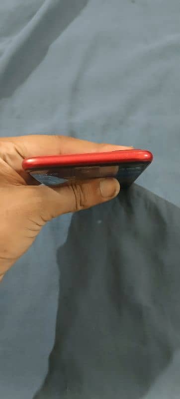 iphone 8plus  PTA Proved 64gb Finger Not Working just Botton Work 2