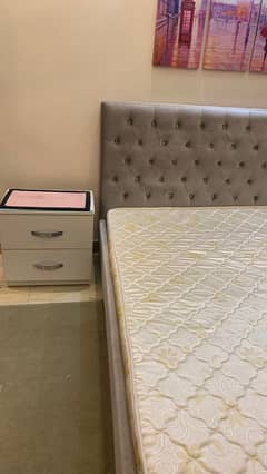 Imported queen sized bed excellent condition