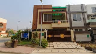 FURNISHED Gorgeous 5 Marla Corner House For sale In Block C, Bahria Orchard 0