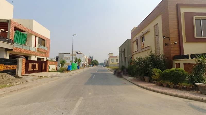 FURNISHED Gorgeous 5 Marla Corner House For sale In Block C, Bahria Orchard 3